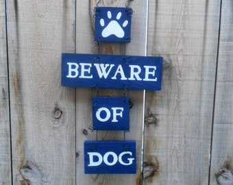 Beware of Dog Sign, Beware of Dogs, Warning Dog Sign, Door Hanger, Fence Sign, Hand Painted Yard Art, Handmade, Navy and white, Wood Plaque