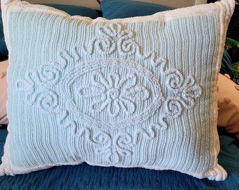 Decorative pillow, handmade Pillow, Chenille Pillow, Blue and white pillow, Accent Pillow, Bed pillow, Chair Pillow, Bed Pillow
