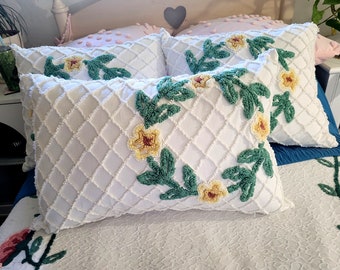 Chenille Pillow, Decorative Pillow, Handmade Pillow, Recycled Chenille Bedspread Pillow, 16" X 24"