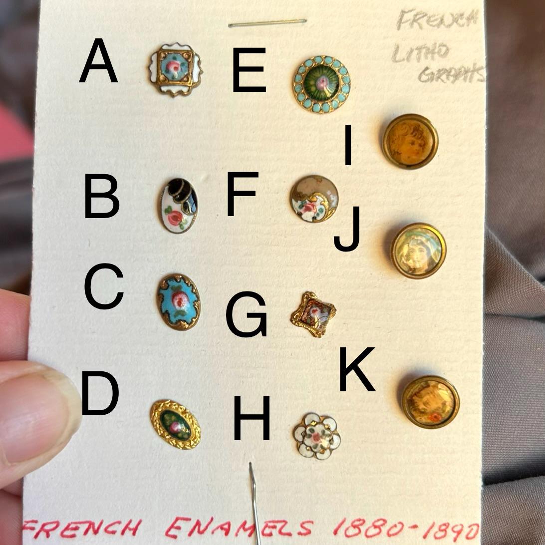 Vintage Diminutive Buttons - Etsy