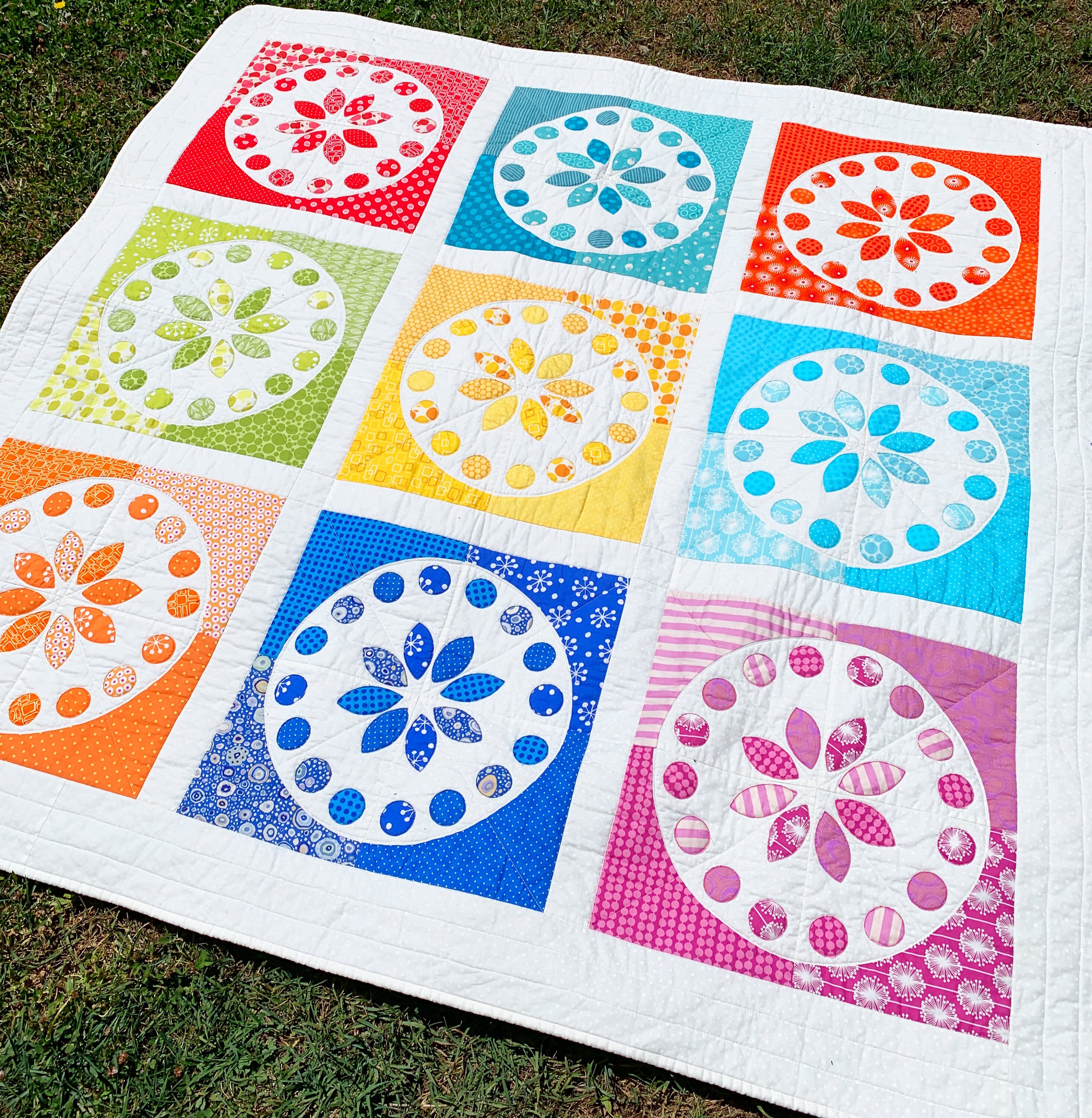 Rainbow Circles Quilt PDF Pattern by Emma Jean Jansen - Immediate ...