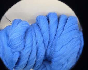 Merino Kammzug Kornblume 8 per oz