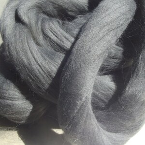 Black Diamond Bamboo Roving 2 oz