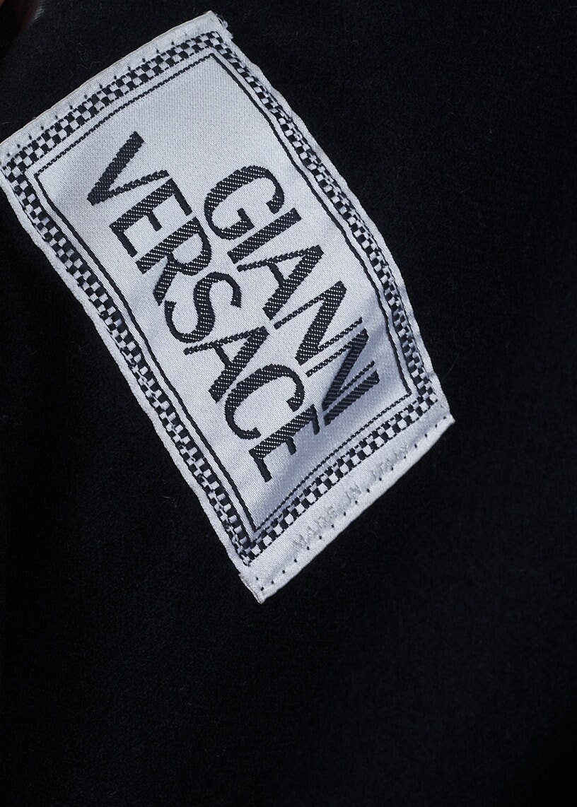 GIANNI VERSACE 1990s Womens Black Leather Chain Detail Crop Moto