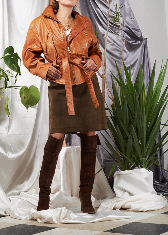 1980s// Wilsons Leather Caramel Leather Belted Fli