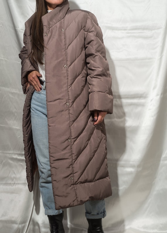 1980s// BILL BLASS// Rare Vintage Quilted Down Win