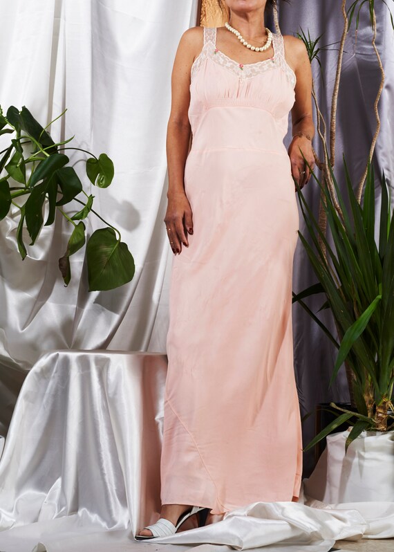 1970s// Pink Bias Lace Trim Nightie Slip Dress// S