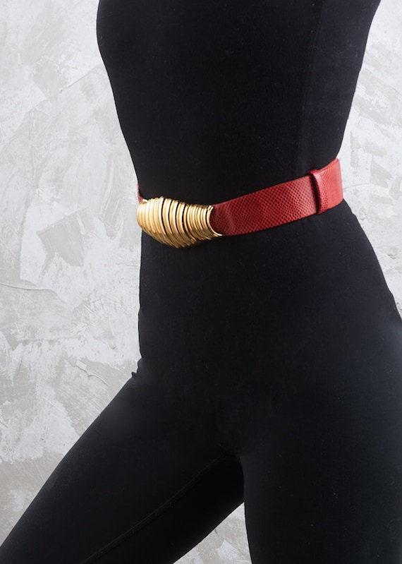 Vintage Judith Leiber Karung Waist Belt 1980s JUDITH LEIBER Gold Red Karung Belt One Size Adjustable  main image 2