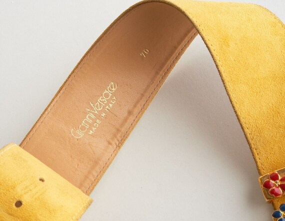 GIANNI VERSACE 1991 Runway Belt Yellow Suede Gold… - image 4