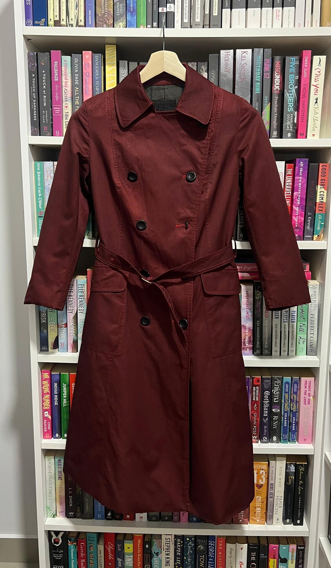 Vintage Burberrys Specially made for Magasin Maroon Trench Coat Medium Size, photo 2 of 5