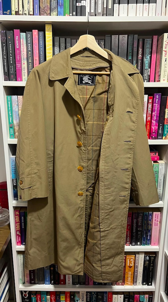 Vintage BURBERRYS London Beige Trench Coat Size 42