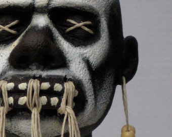 Shrunken Head Voodoo Witch Doctor Replica