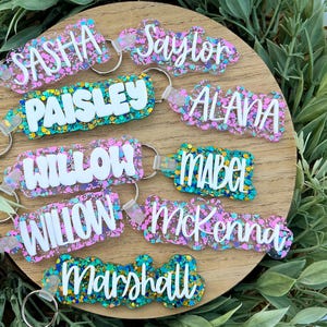 name keychain for backpack, kids name tag, personalized bag tag for kids, lunch box tag, backpack tag, kids birthday gift, diaper bag tags