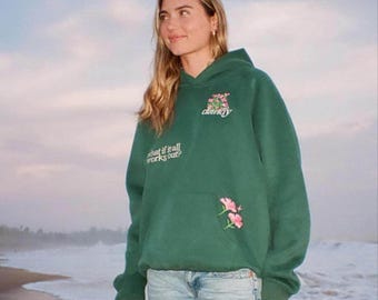 Felpa con cappuccio "What If It All Works Out" - Felpa con cappuccio con grafica floreale, pullover in stile vintage con messaggio motivazionale.