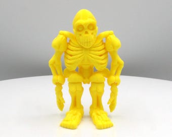 Articulated Skelly Bigfoot Fidget Toy – 3D Printed Desk Companion, Sensory Play Tool