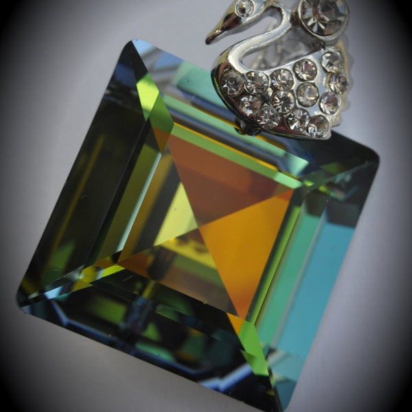 6414 Large Genuine Silver Plated Swarovski Crystal 25mm Special Sahara Square Pendant