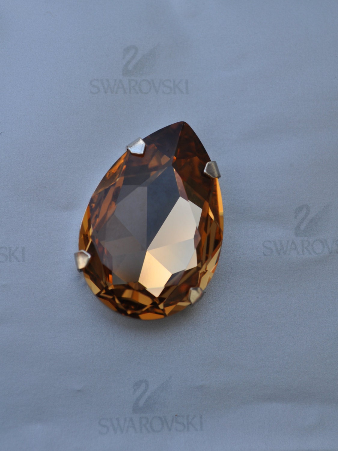 4327 30x20mm Genuine Swarovski Crystals Light Colorado Topaz