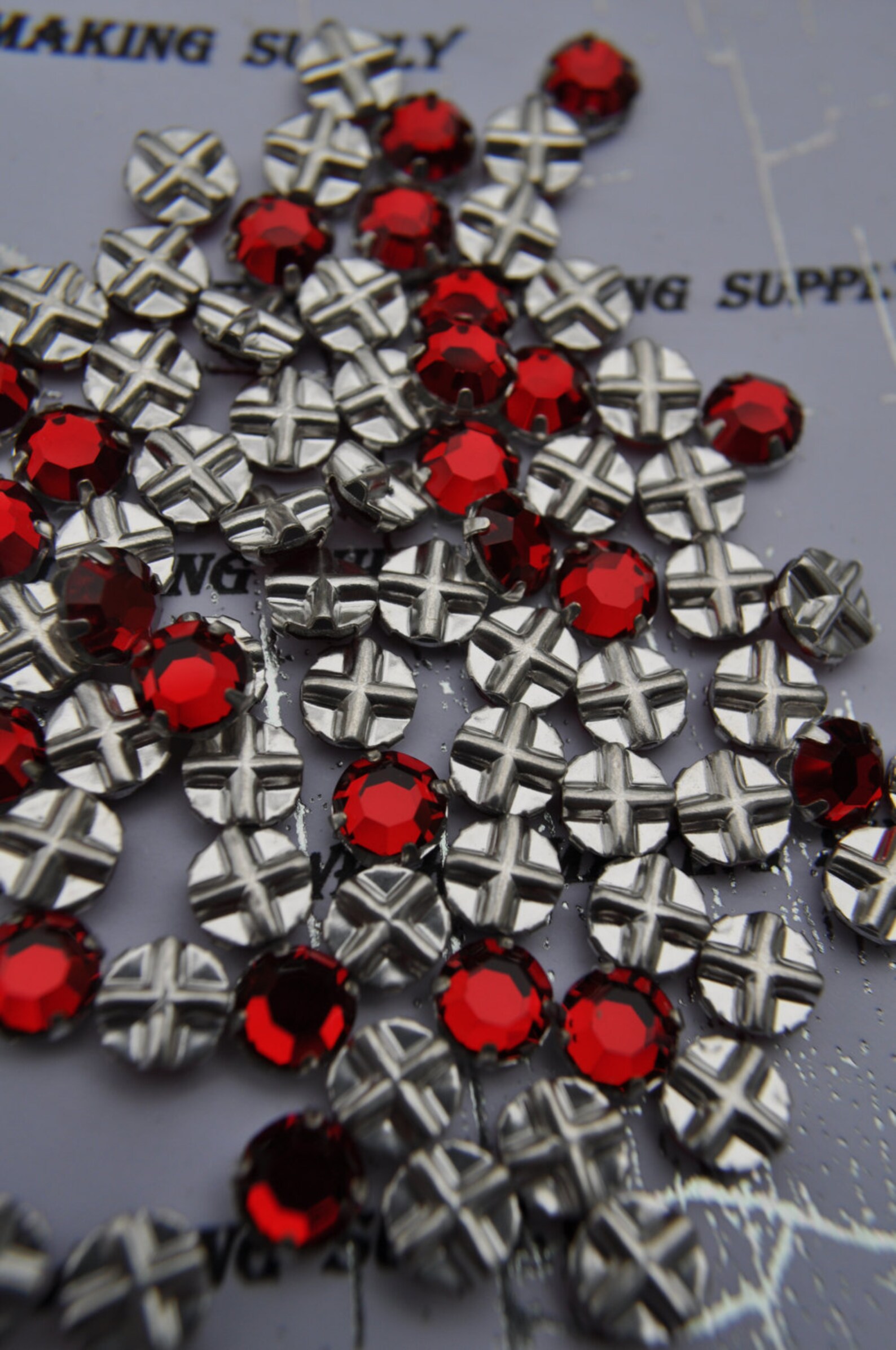 6mm Genuine Swarovski Crystals Siam Sew on Rhinestones Etsy