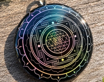 Sri Yantra Holographic Orgonite Pendant • 22 Crystal Matrix • EMF Protection • Hand Made • Free Cotton Necklace