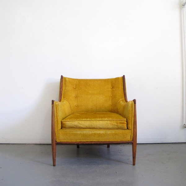Mid Century Club Chair - Gold Velvet