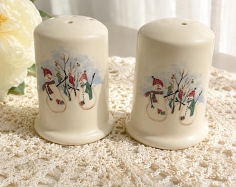 Vintage Royal Seasons Snowman Salt & Pepper Shakers Set | Stoneware Christmas Shakers | Winter Snowman Kitchen Decor | Holiday Table Decor