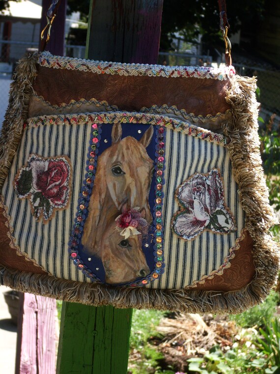 Items similar to Kentucky Derby Purse Beaded Western Horse Rodeo