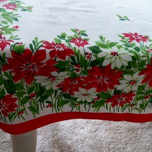Vintage POINSETTIA CHRISTMAS TABLECLOTH 68&quot; x 52&quot; Excellent Condition Bright and Cheery with Vibrant Colors Gorgeous Retro Xmas Tablecloth