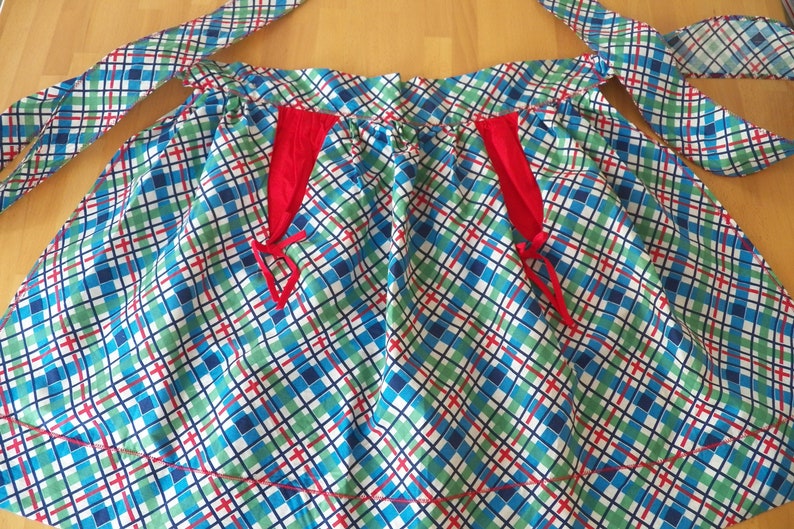 Vintage MIDCENTURY COTTON APRON Hand Made 19 waist 2 pockets Vibrant Colors Excellent Condition 35 ties 20 waist to hem One of a Kind image 1