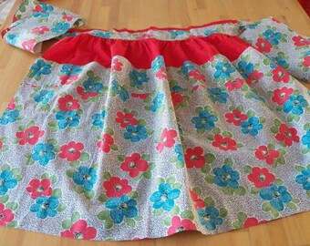 Vintage 1960s Floral Cotton Apron: Mid-Century Kitchen Decor