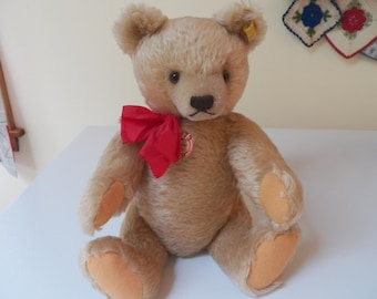Vintage Steiff Teddy Bear: Black Mohair German Collectible (16cm