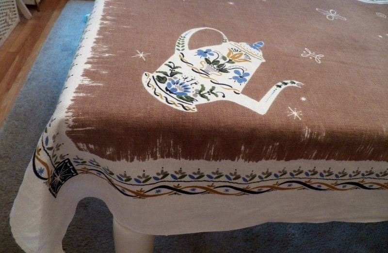 Vintage MIDCENTURY COTTON TABLECLOTH 1950's Decor 48" x 50" Colonial Motif Excellent Condition Mid Century Kitchen