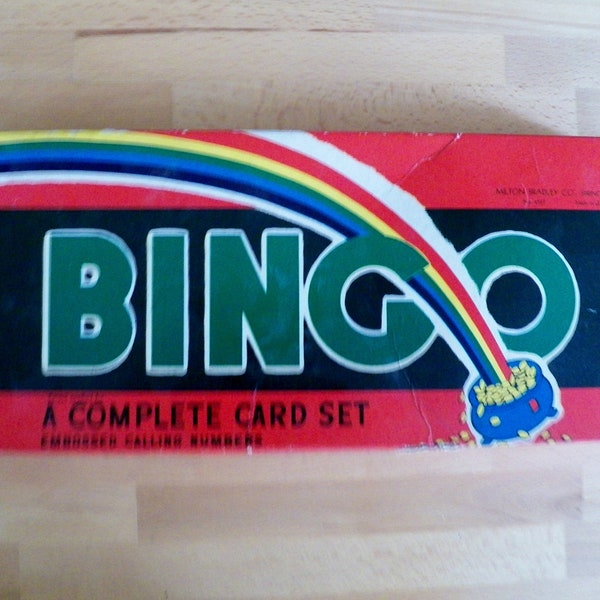 RARE Vintage 1930's Milton Bradley BINGO Game Set with Embossed calling numbers in Excellent Condition