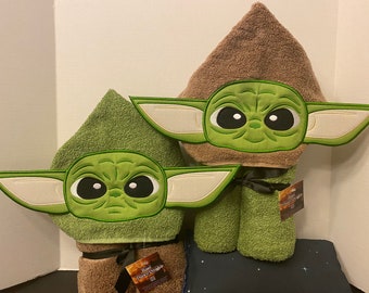 Baby Y with 3D Ears Hooded Bath Towel