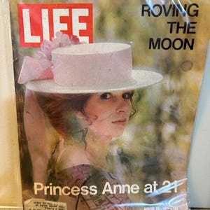 Life Magazine August 20, 1971, Princess Anne