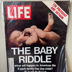 Life Magazine May 19, 1972 The Baby Riddle - The President & Vietnam