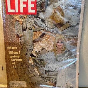 Vintage Life Magazine April 18, 1969