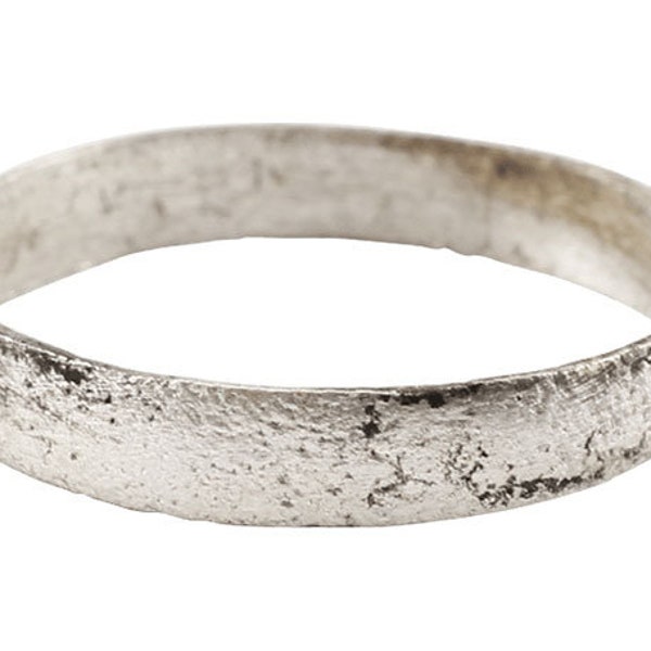Size 8 Ancient Viking Wedding Ring, 10th-11th century AD.