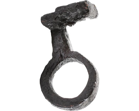 Ancient Roman / Medieval Key Ring, 4th-8th Centur… - image 1