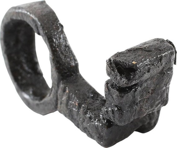 Ancient Roman / Medieval Key Ring, 4th-8th Centur… - image 4