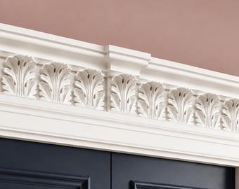 Türgiebel 89 cm, klassischer Türaufsatz aus Stuck mit Blattmotiv, Türdekoration – Akanthus