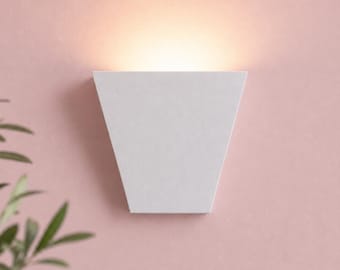 Vesper trapeze wandlamp | Warme gloed gipsuplighter | Minimalistische geometrische wandkandelaar | Handgemaakt VK