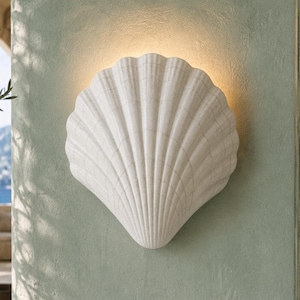 Applique murale style bord de mer | Applique murale artisanale à peindre en forme de coquille Saint-Jacques | Fonctionne sur secteur ou à piles – Neptune