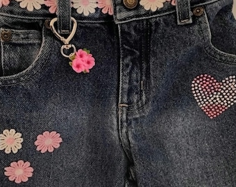 Show your personality, display it in a unique designed denim pants