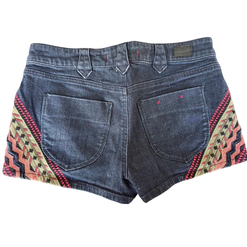 BDG Urban Outfitters Southwestern Inspired Embroidered Denim Shorts Size 29 image 2