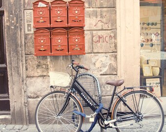 florence, giclee print, bike photo, bike in italy, florence photography, street art photograph. decor, boho decor, bohemian art, bicycle art