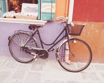 bike italy photography siena italian streets cobblestone europe wild wanderlust adventure photography photo wall art bohemian decor