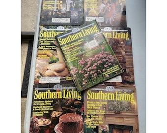 Lotto di 7 riviste vintage di Southern Living dell'anno 1990: febbraio, marzo, aprile, maggio, luglio, novembre, dicembre.