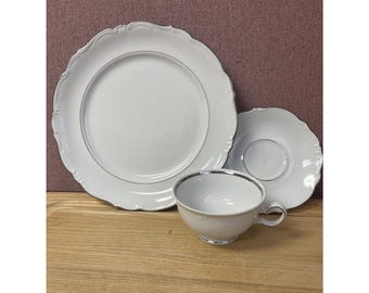 ウィンターリング・ババリア ヴィンテージ チャイナ 18点セット ホワイトプラチナリム 1949-1990