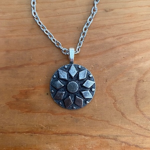 Solskinn Sunshine Pewter Button Necklace from Norway Flower