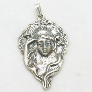 Vintage 925 Art Nouveau Pendant Sterling Silver Peacock Lady Fairy Fairy 1970&#39;s Oxidized